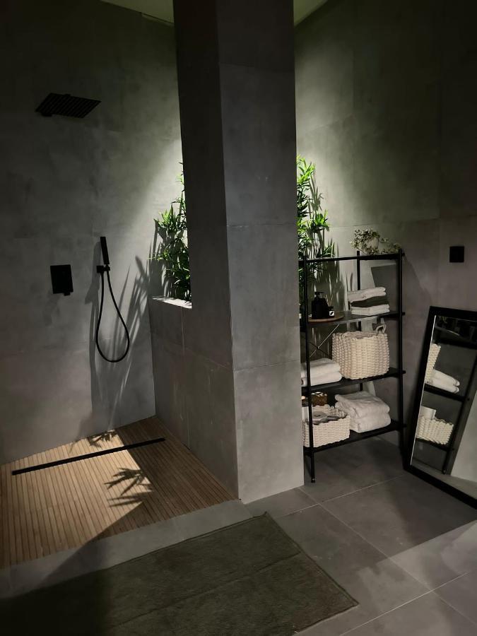 Nordik Apartment Valencia Luaran gambar