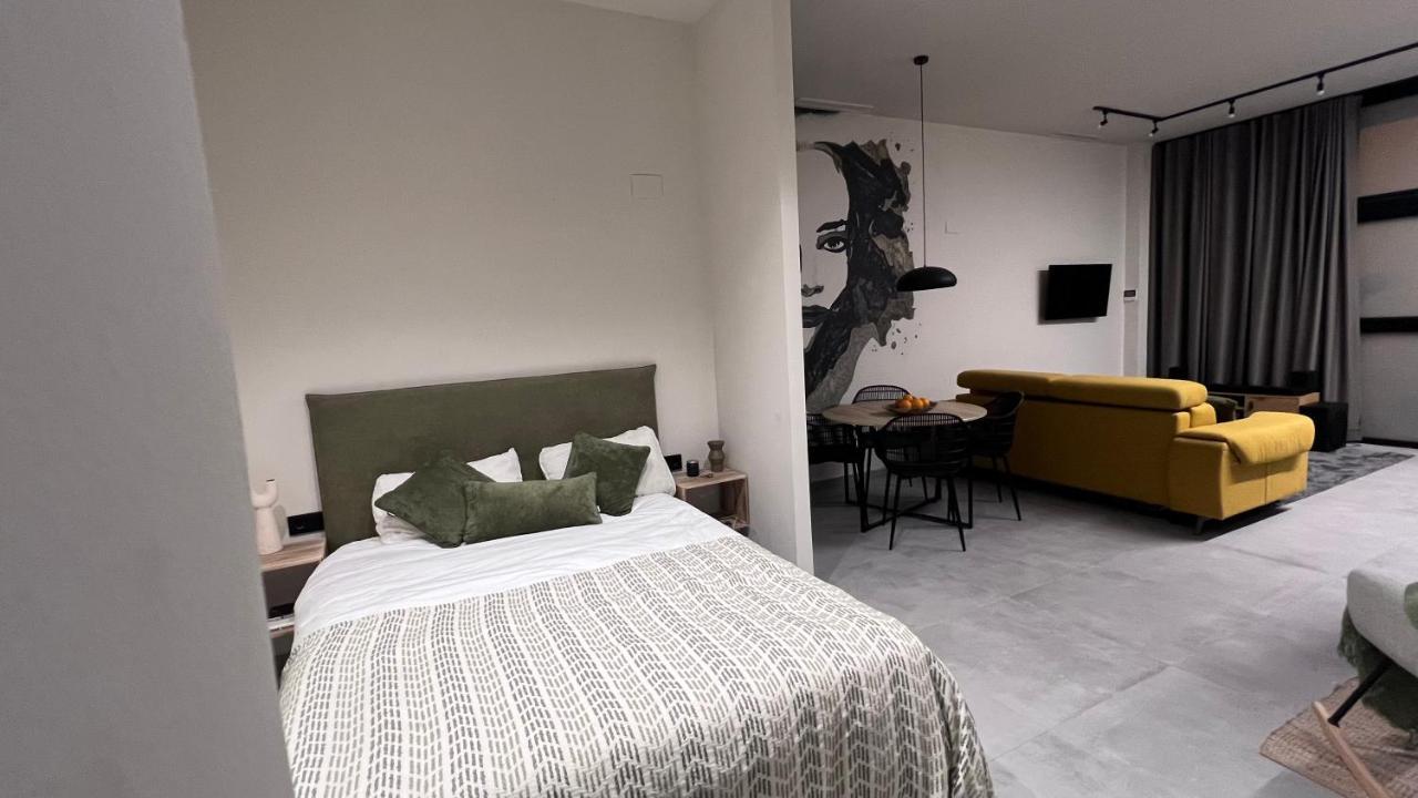 Nordik Apartment Valencia Luaran gambar