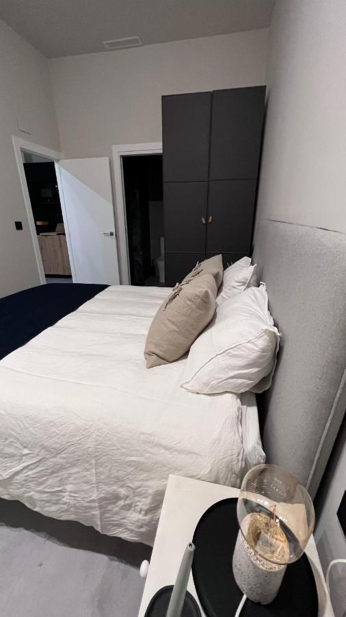 Nordik Apartment Valencia Luaran gambar