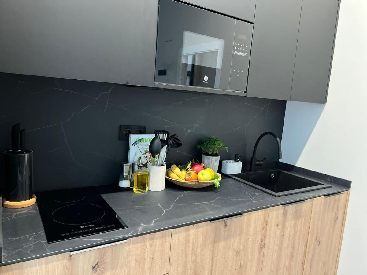 Nordik Apartment Valencia Luaran gambar