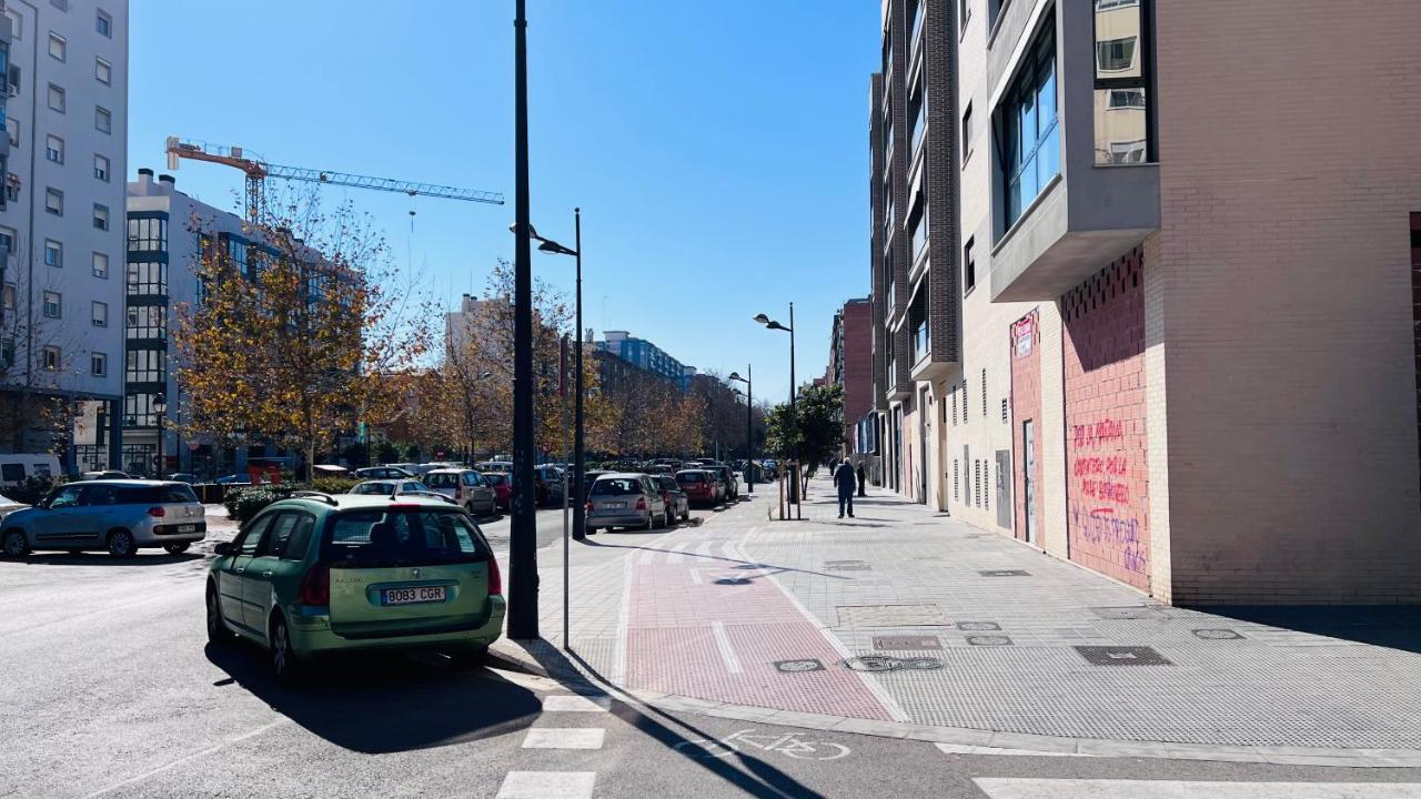 Nordik Apartment Valencia Luaran gambar