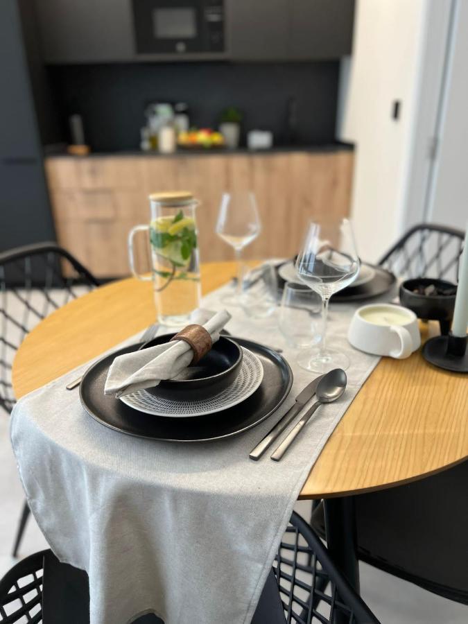 Nordik Apartment Valencia Luaran gambar